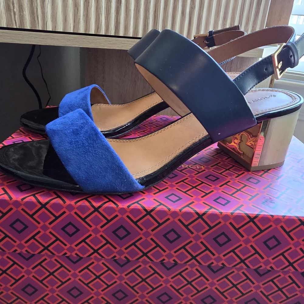 Tory Burch Elegant Blue Block Leather Heel Sandals - Picture 3 of 8